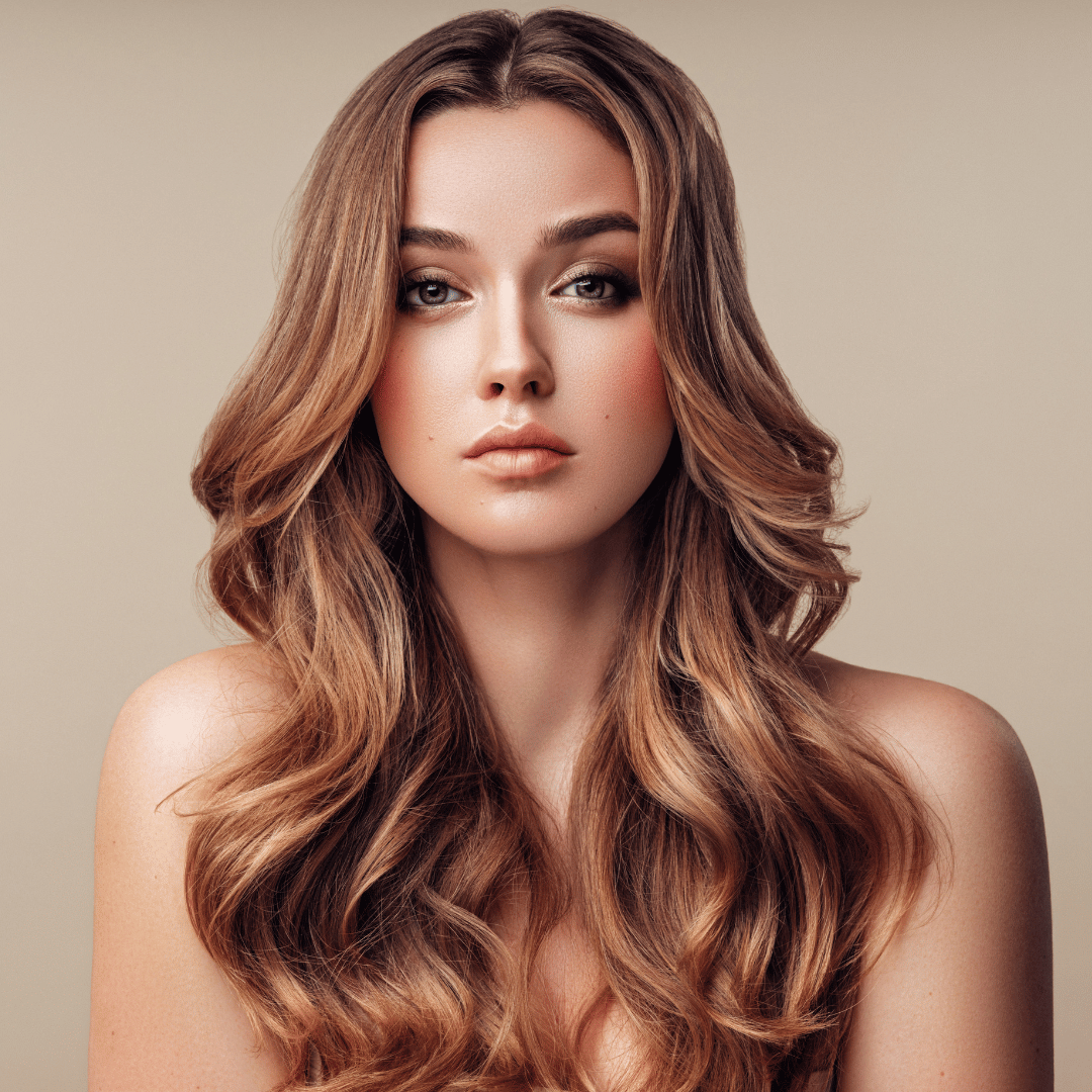 Woman with round face shape and flattering hairstyle